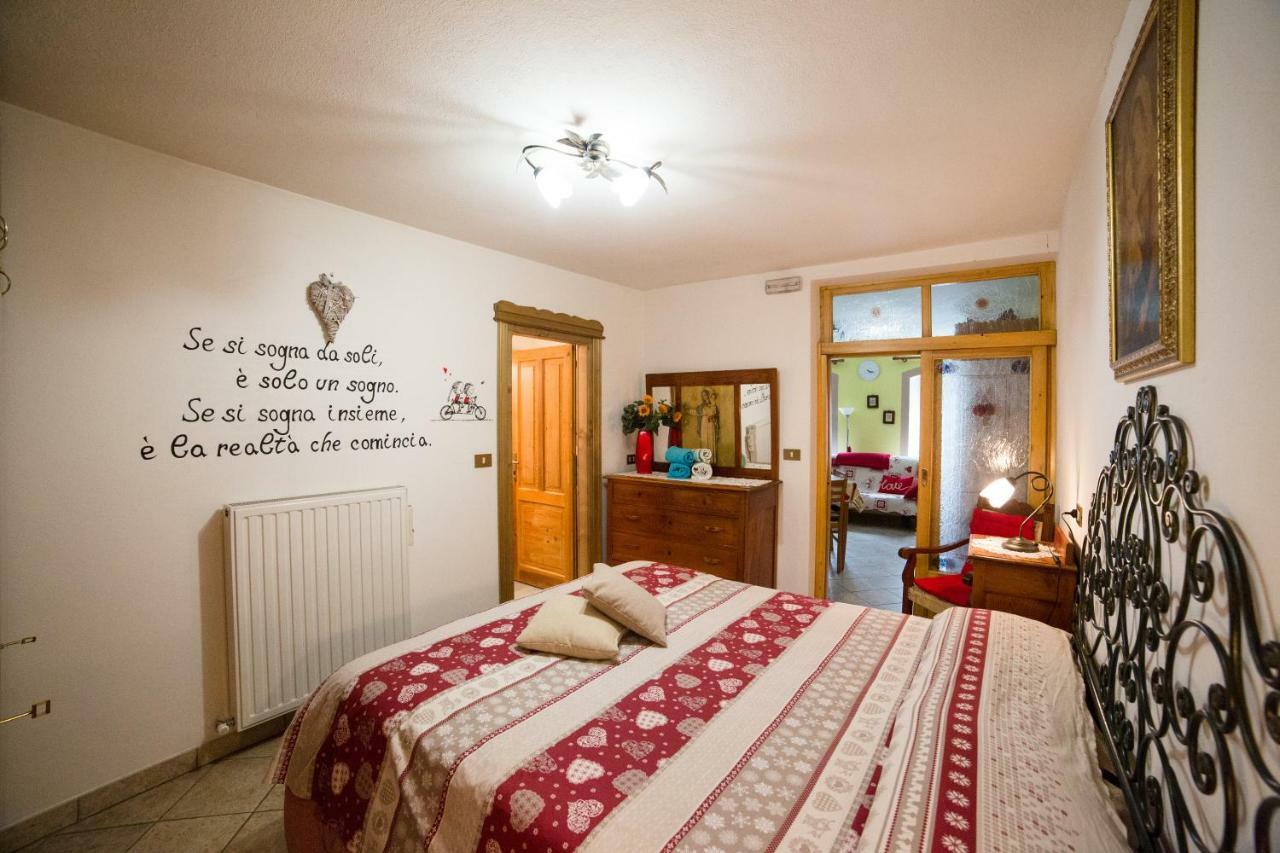 Casa Zambelli Apartment Candide Bagian luar foto